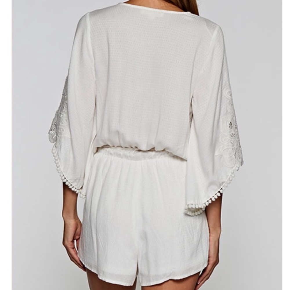 💝 New Arrivals ! Laser Cut Embroidered Romper - Picture 2 of 7